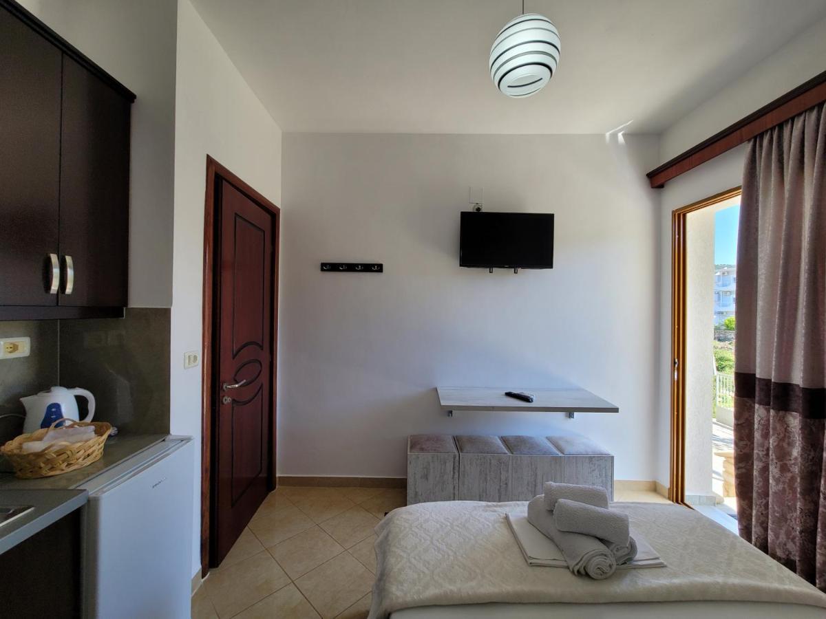 Guesthouse Redilka Ksamil Ngoại thất bức ảnh